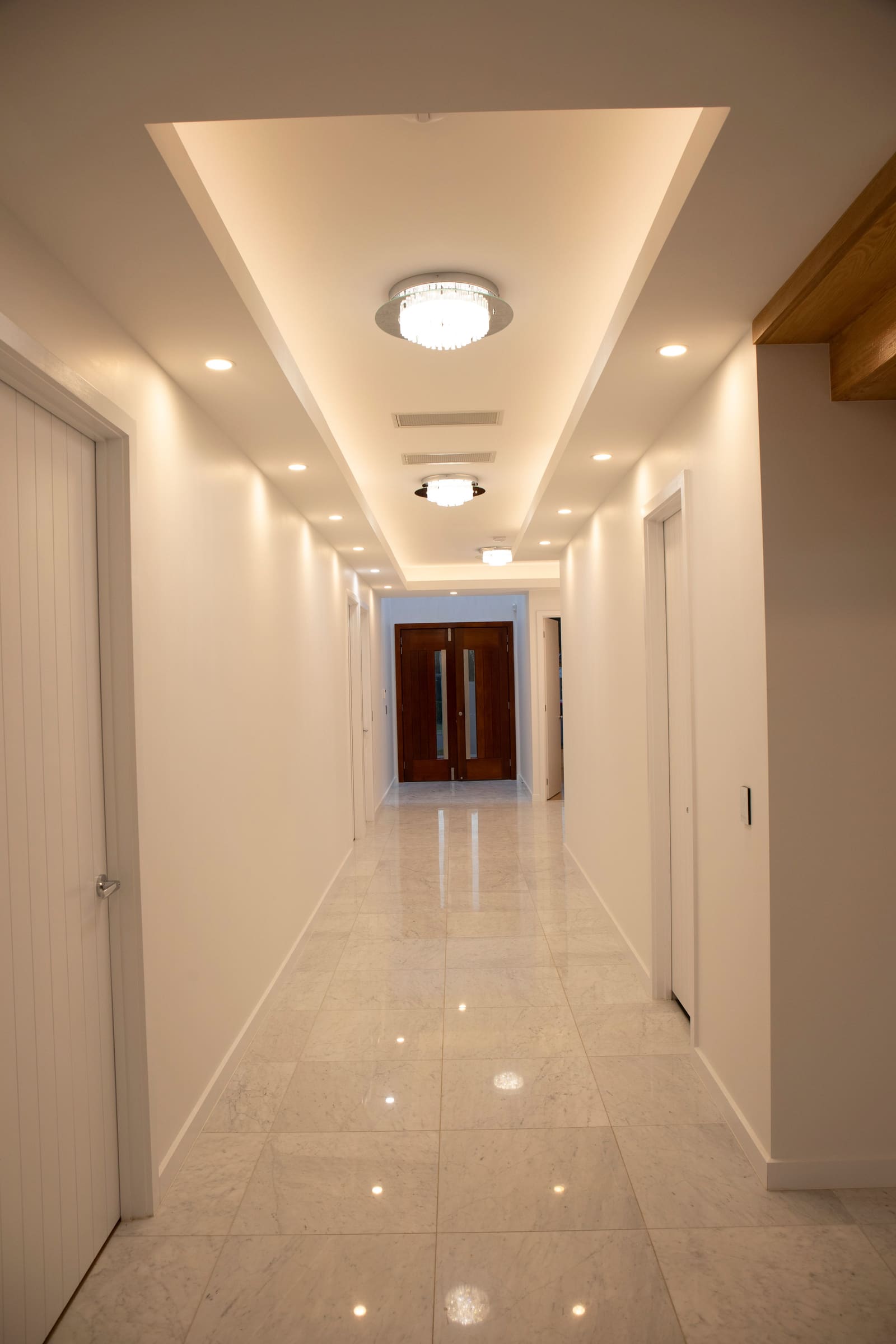 Entry hallway with feature lighting
