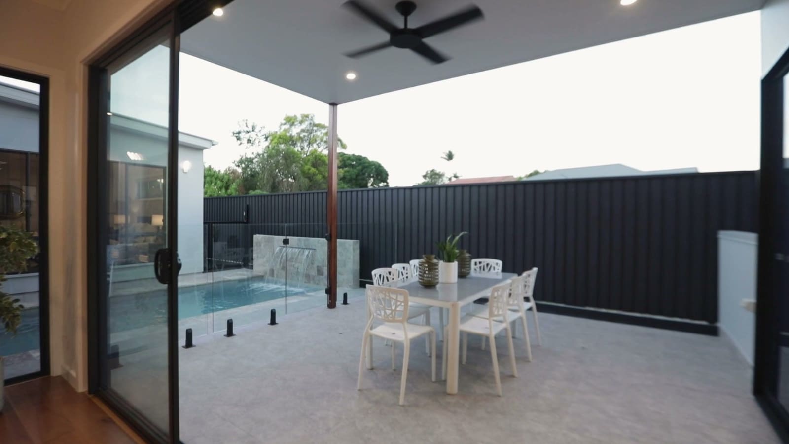 Covered alfresco beside the pool